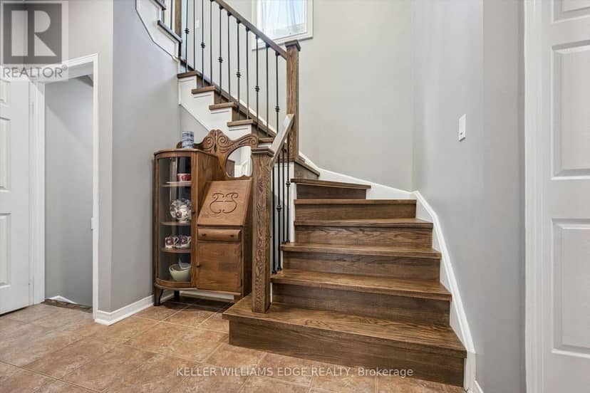 97 Meadowlark Drive N — photo 18 of 40