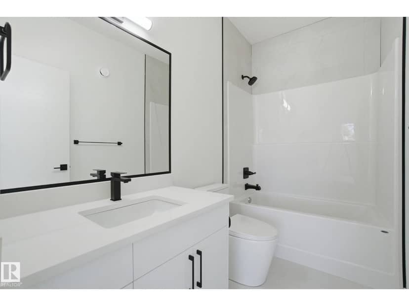 7603 92 AV NW — photo 37 of 40