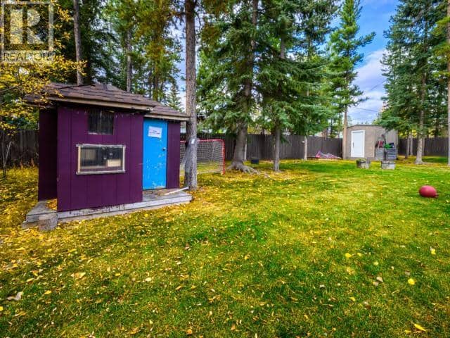 203 Alsek Road — photo 31 of 40
