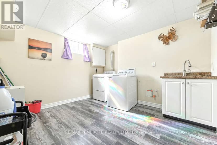 335 Willard Street — photo 33 of 40