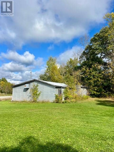 760 River Rd — photo 12 of 40