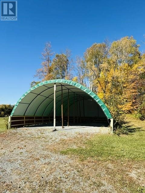 760 River Rd — photo 13 of 40