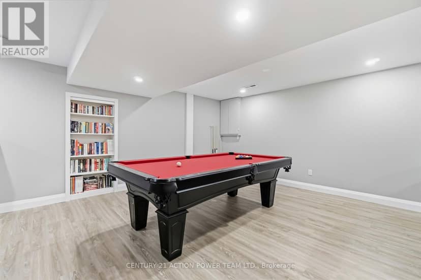 1032 Sheenboro Crescent — photo 35 of 40