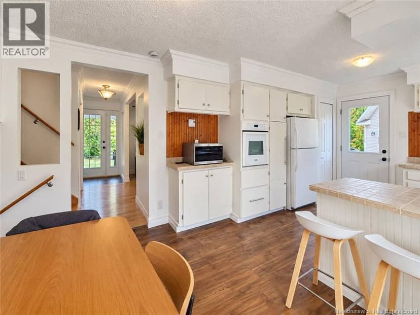 656 Sureau Blanc — photo 12 of 40