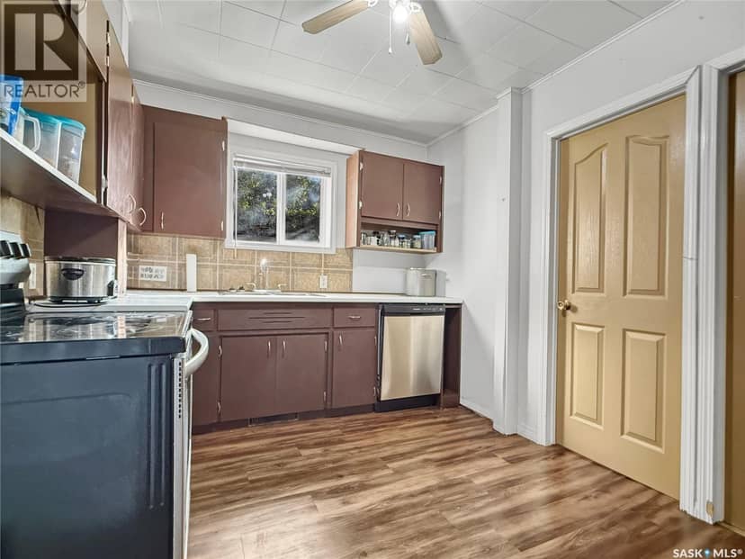 24 14th AVENUE SE, Swift Current, photo 5
