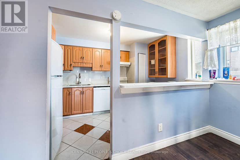 2 - 242 John Garland Boulevard — photo 16 of 30