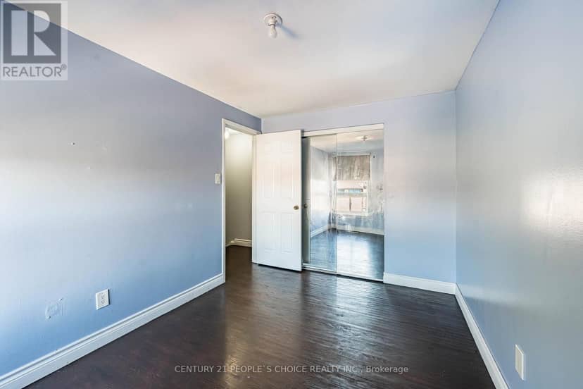 2 - 242 John Garland Boulevard — photo 29 of 30