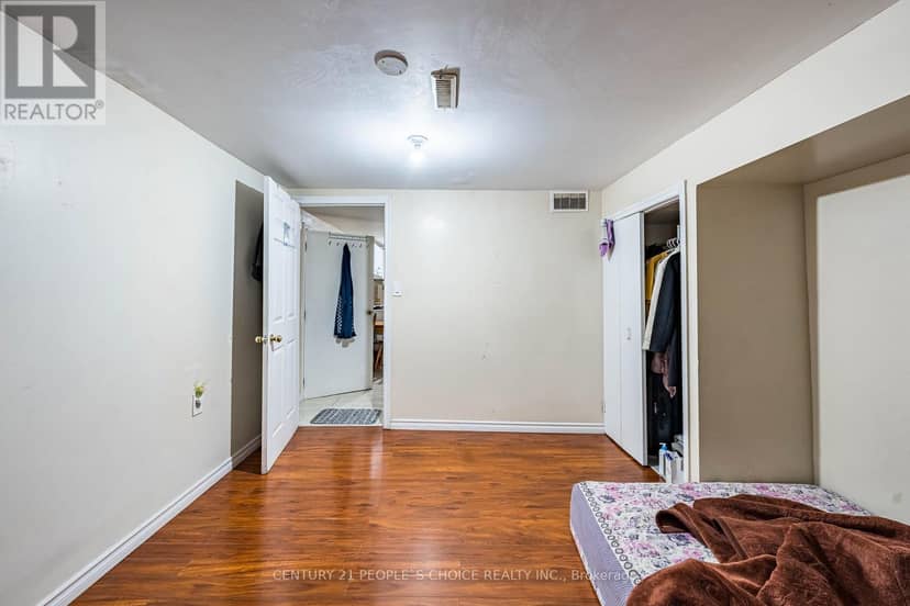 2 - 242 John Garland Boulevard, Toronto, photo 8