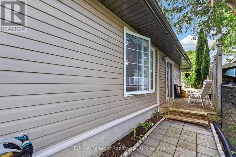 154&156 Princess Street E — photo 26 of 34