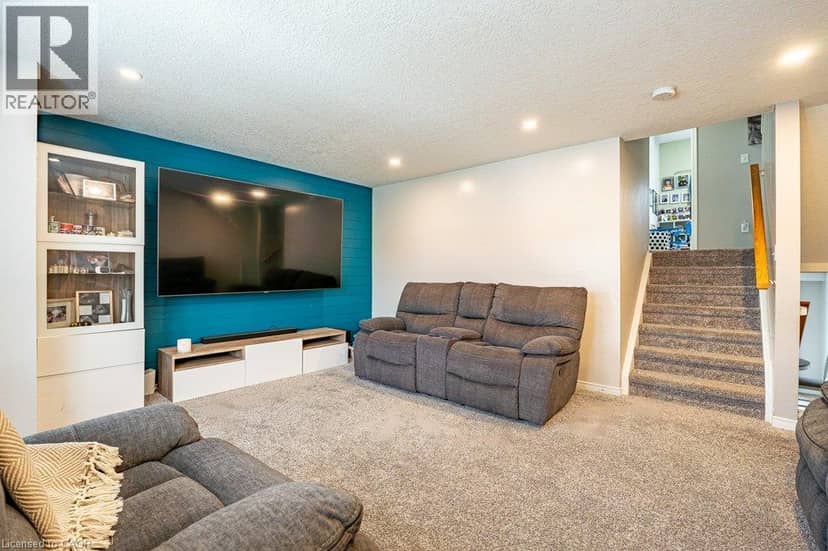 41 MADELEINE Street — photo 14 of 31