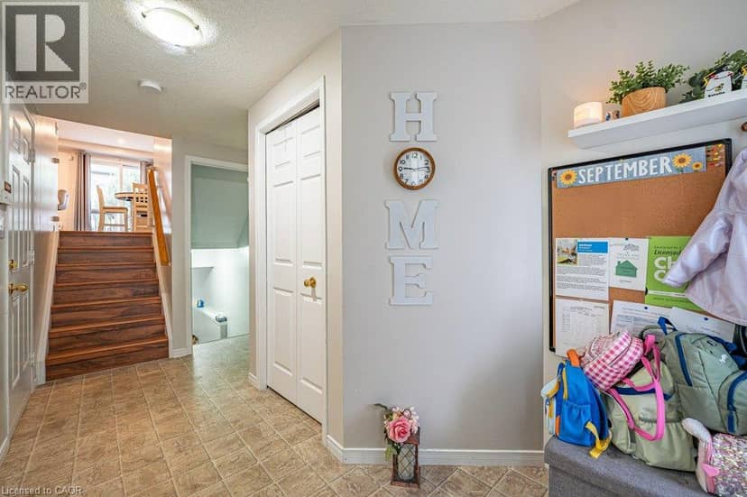 41 MADELEINE Street — photo 4 of 31