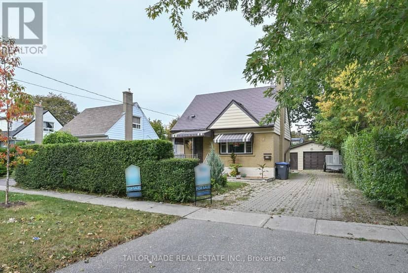 88 McCaul Street — photo 2 of 26