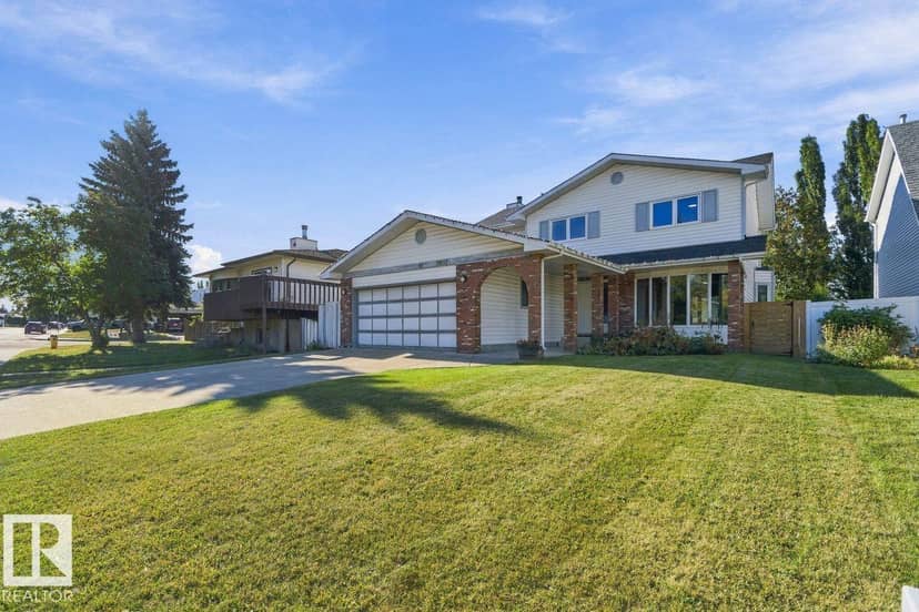3807 36 AV NW, Edmonton, photo 2