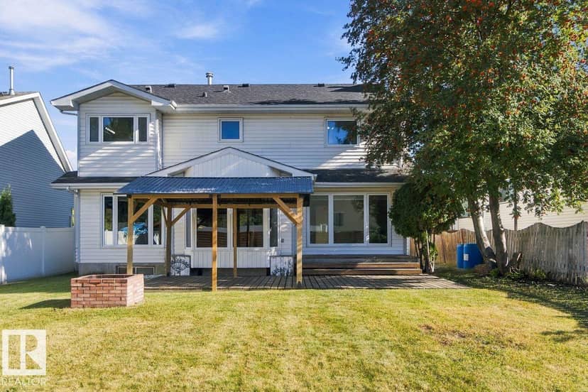3807 36 AV NW — photo 40 of 40