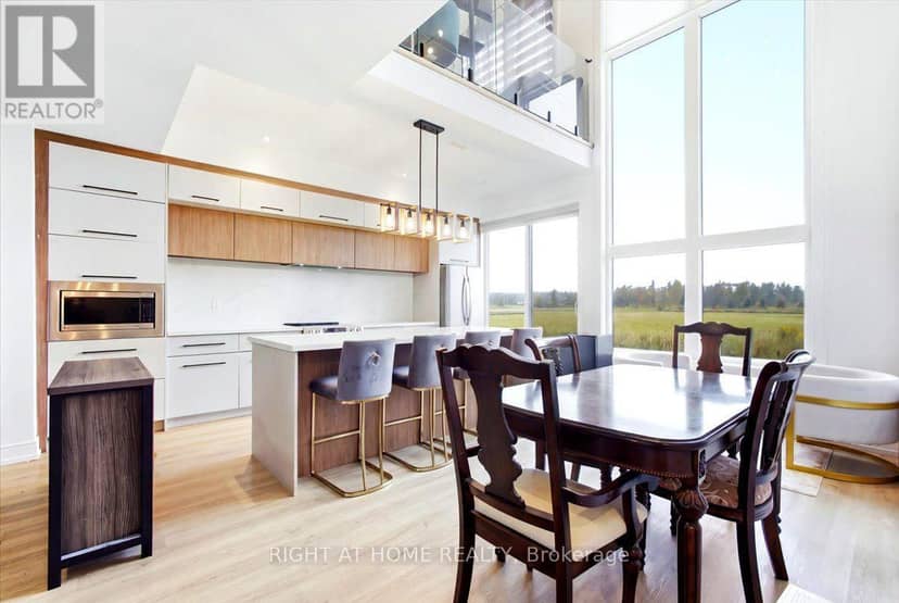 3717 Quayside Drive — photo 10 of 39