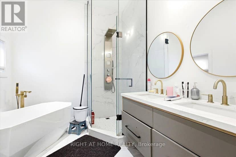 3717 Quayside Drive — photo 15 of 39