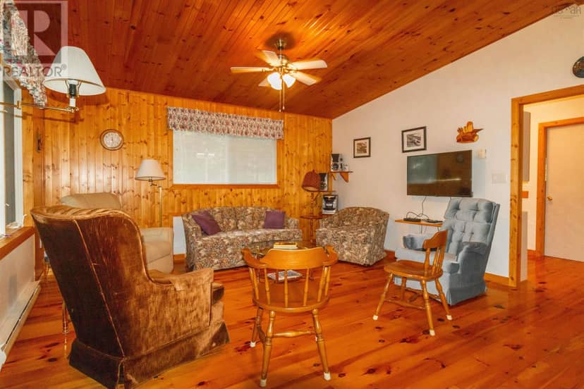 188 Douglaswood Drive — photo 13 of 30