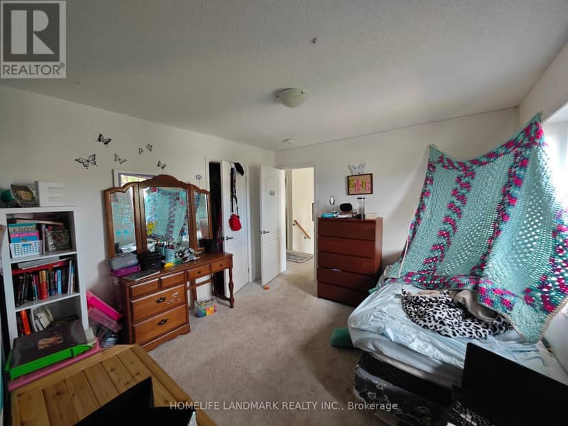 12 Catamaran Drive — photo 15 of 28