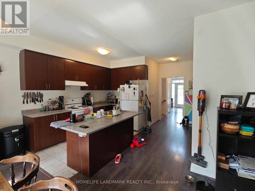 12 Catamaran Drive — photo 5 of 28