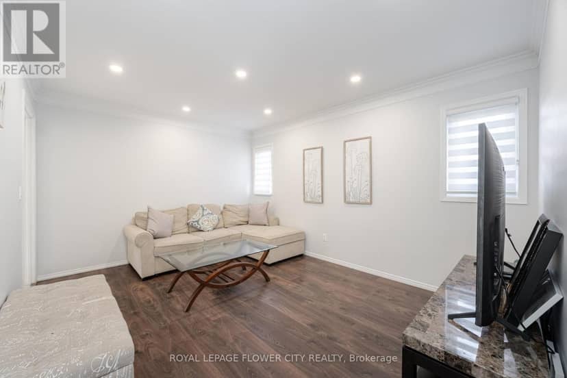47 Burgby Avenue — photo 23 of 40