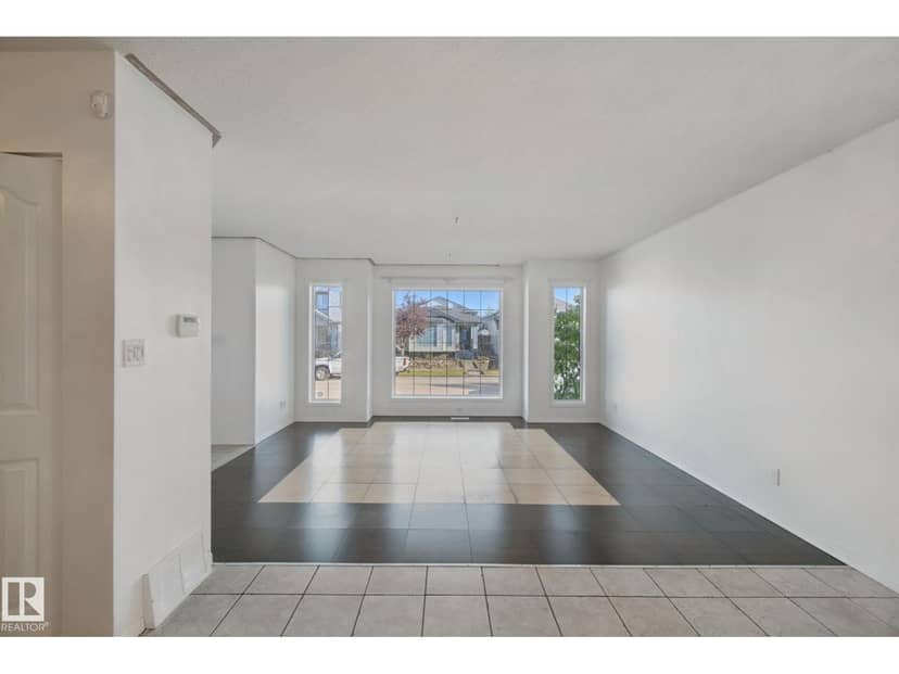 2117 36 AV NW, Edmonton, photo 3