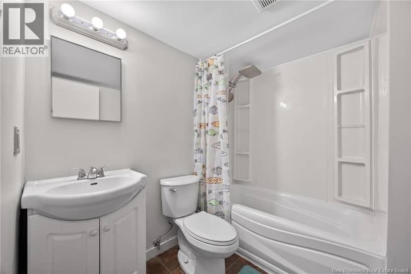 132 Topcliffe Crescent — photo 34 of 39