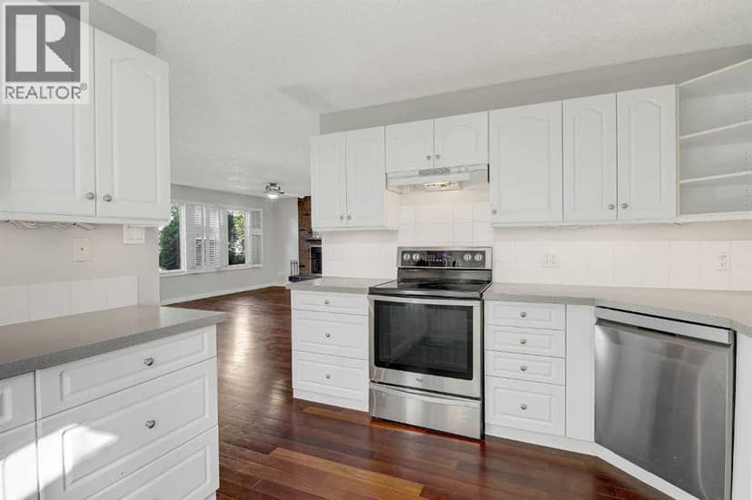 7205 Patterson Drive — photo 9 of 36