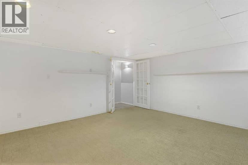 7205 Patterson Drive — photo 26 of 36