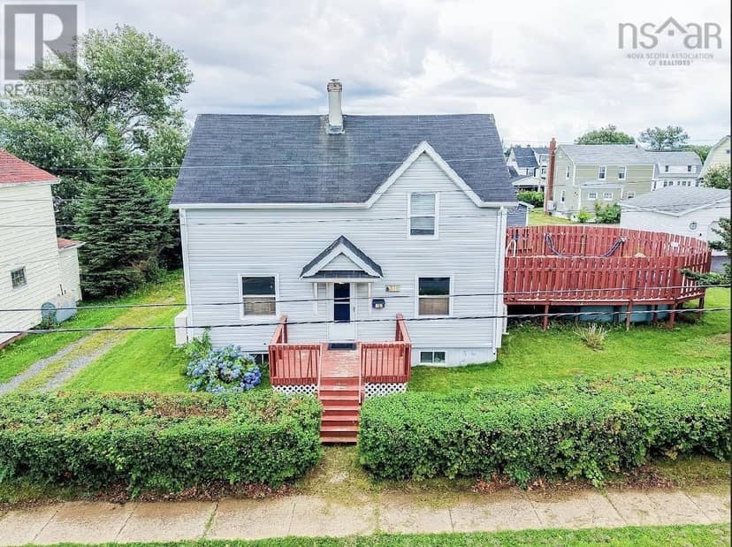370 Hudson Street — photo 1 of 20