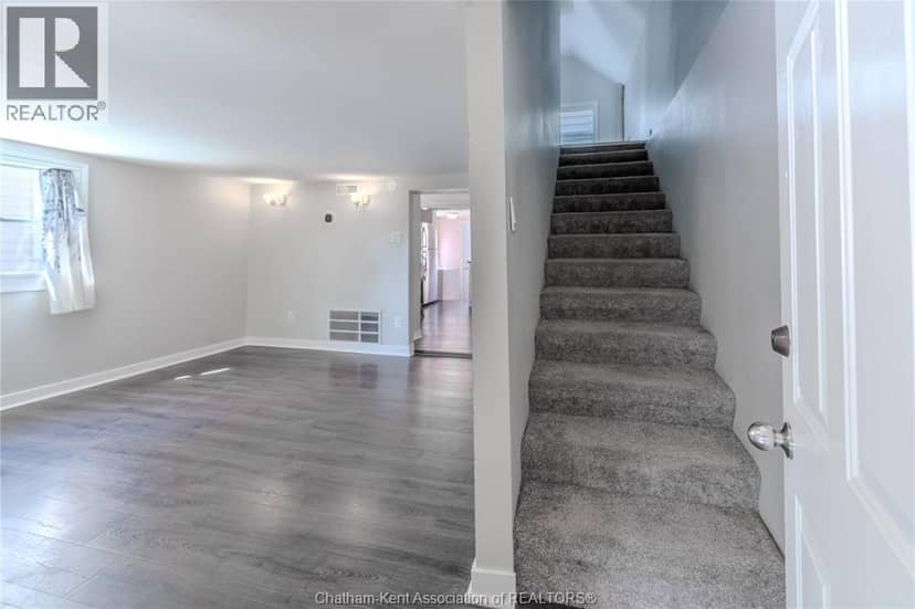 32 Degge STREET — photo 3 of 15
