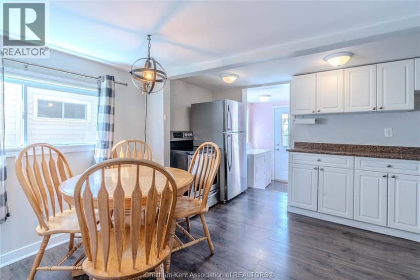 32 Degge STREET — photo 5 of 15