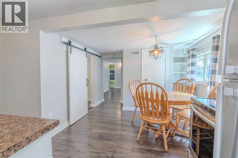 32 Degge STREET — photo 6 of 15