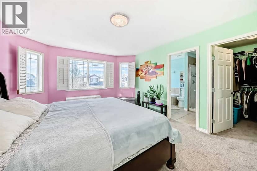 44 Canoe Square SW — photo 23 of 40