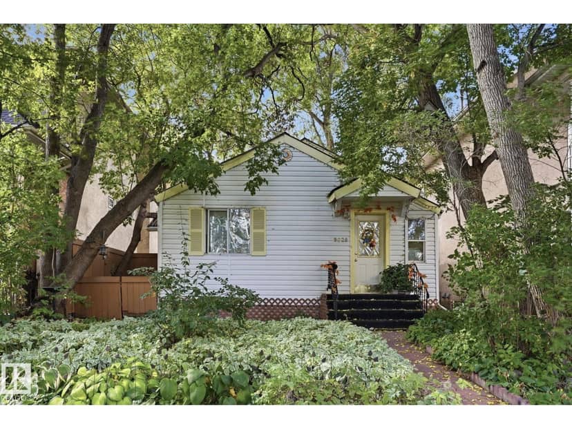 9628 100A ST NW, Edmonton