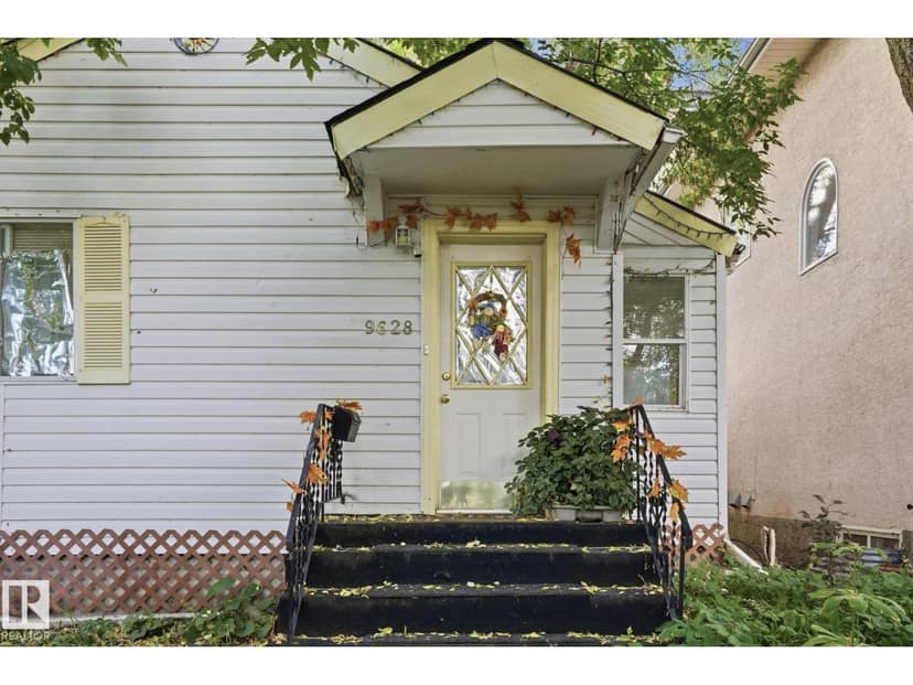 9628 100A ST NW, Edmonton, photo 2