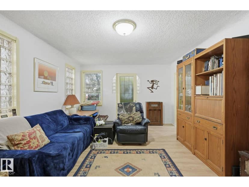 9628 100A ST NW, Edmonton, photo 6