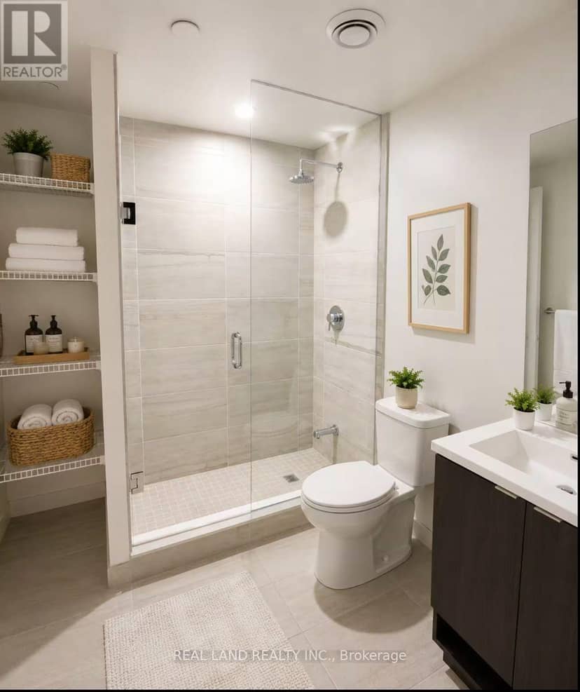 6802 - 138 Downes Street — photo 6 of 30
