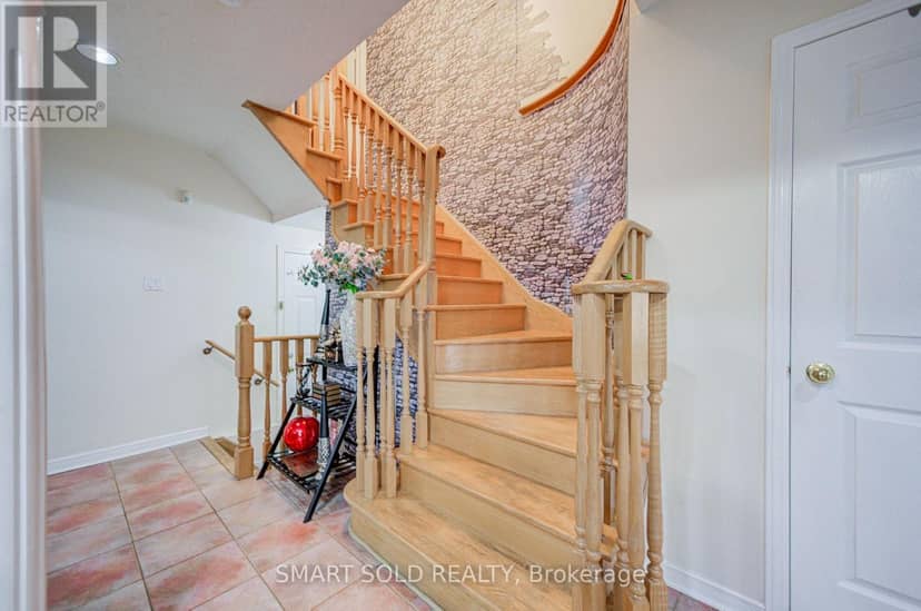 68 Harmony Road — photo 17 of 40