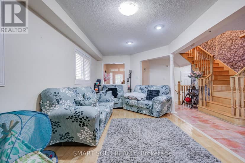 68 Harmony Road — photo 2 of 40