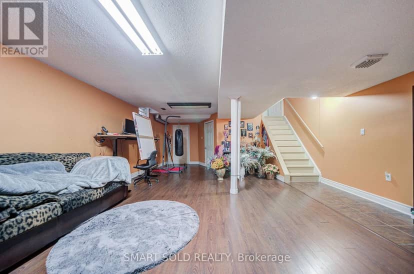 68 Harmony Road — photo 33 of 40