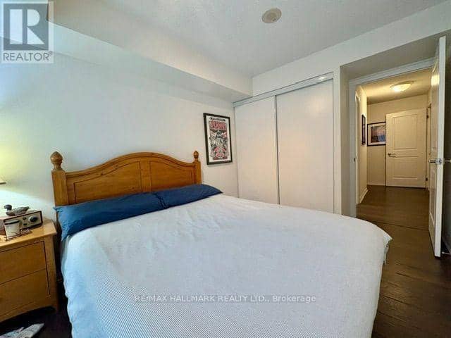 206 - 400 Adelaide Street E — photo 19 of 32