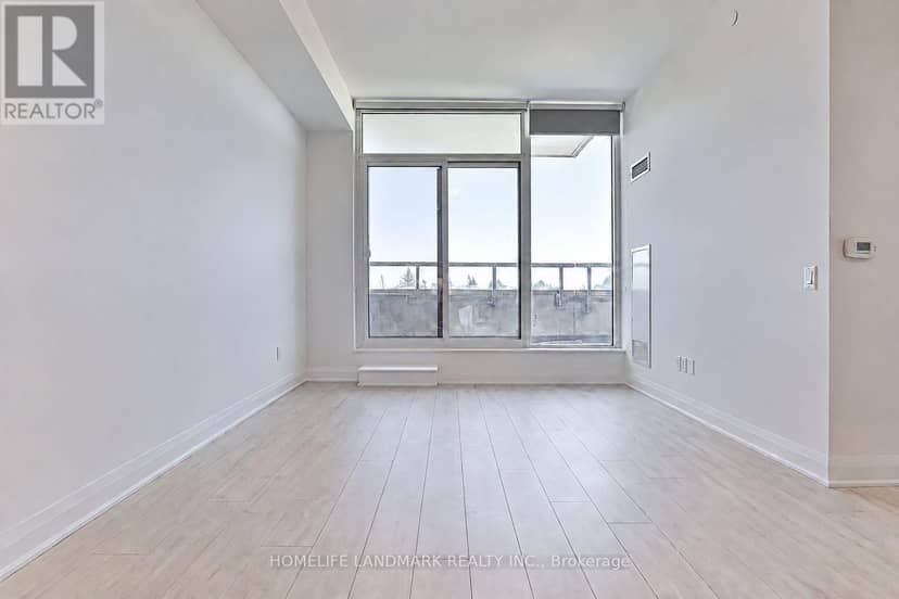 210 - 10 Gatineau Drive — photo 11 of 40