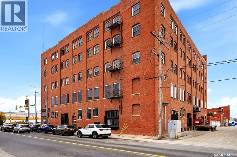 506 1275 Broad STREET — photo 1 of 40