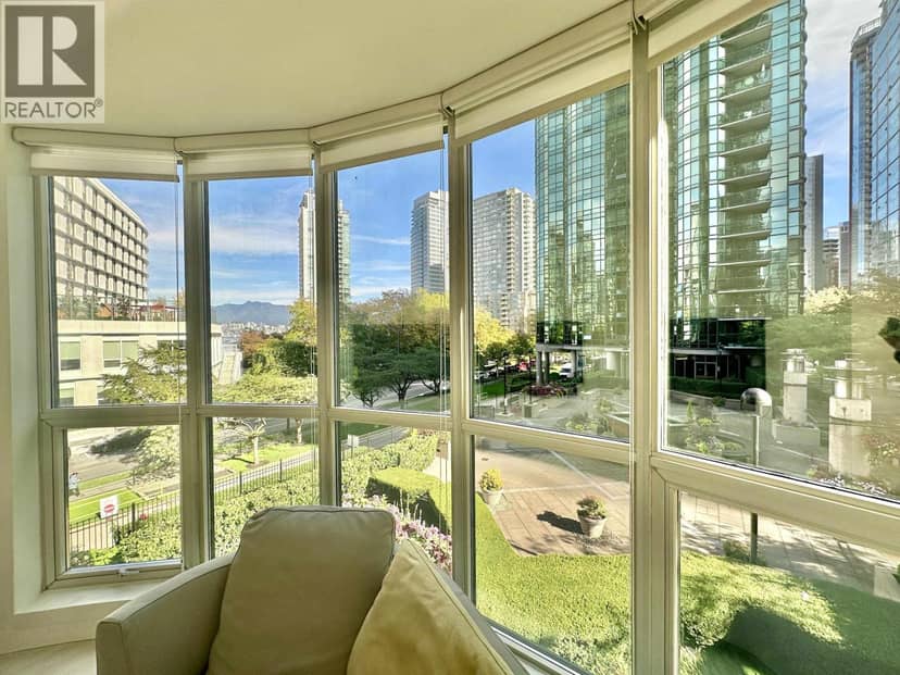 206 588 BROUGHTON STREET, Vancouver, photo 4
