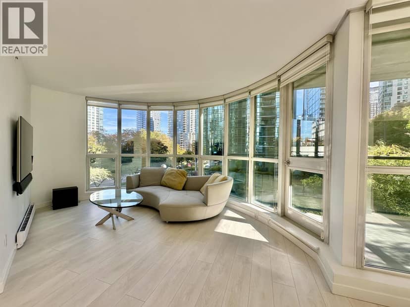 206 588 BROUGHTON STREET, Vancouver, photo 5