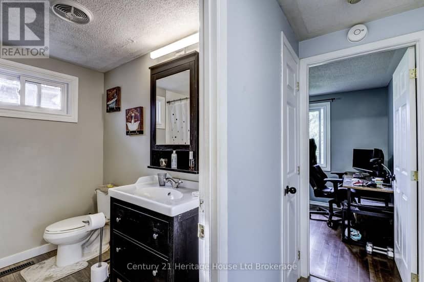 124 Innes Street — photo 20 of 35