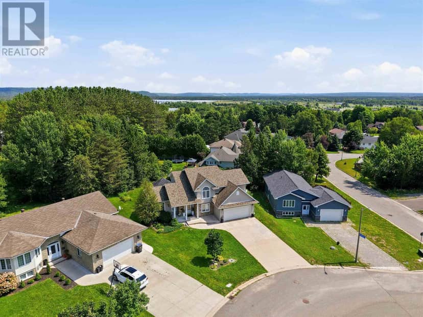6 Millstream DR — photo 11 of 40