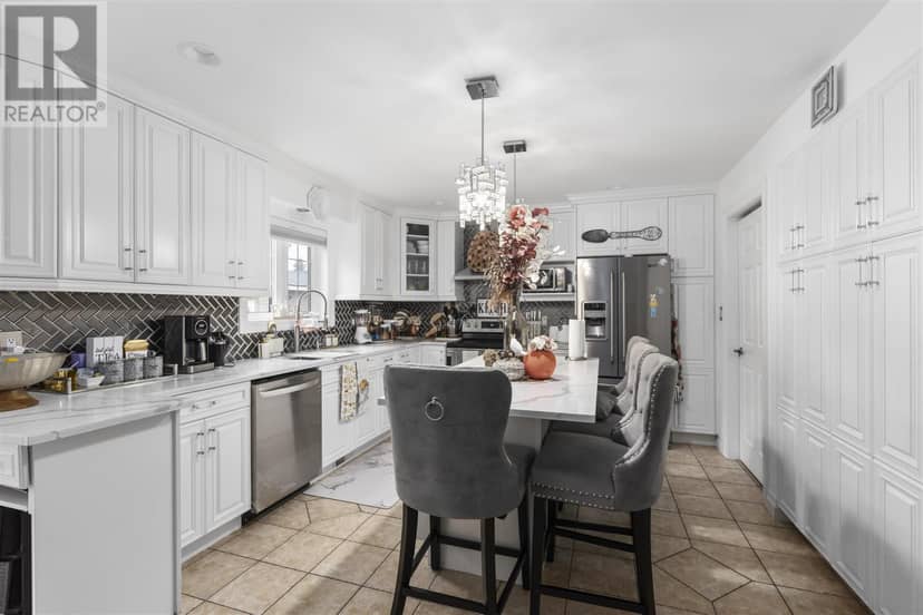 6 Millstream DR — photo 21 of 40