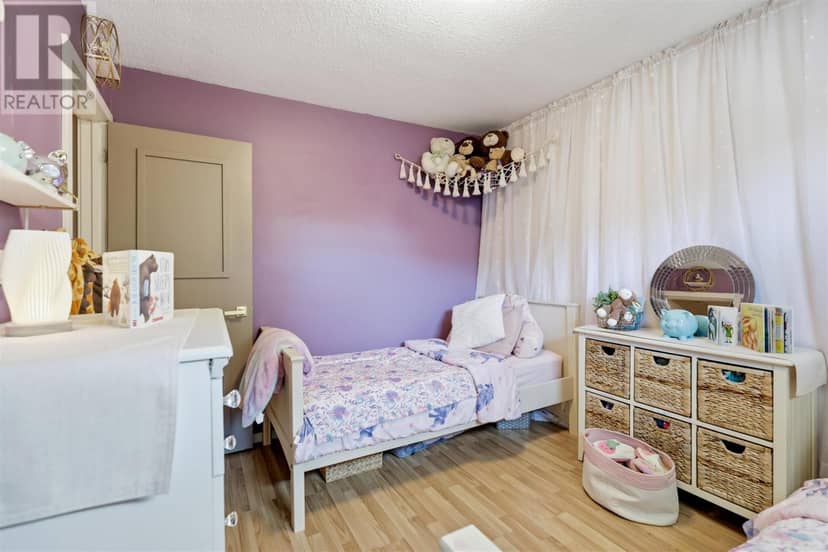 15 Sutton PL — photo 19 of 37