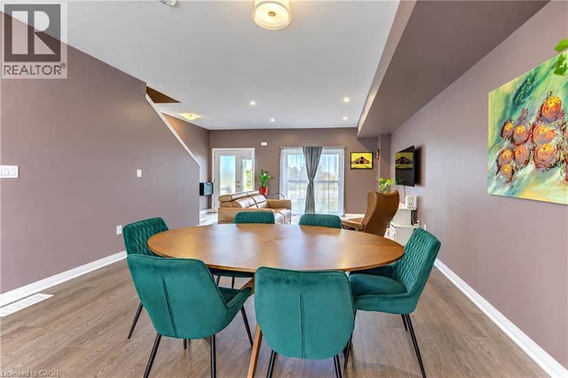 15 BENNINGER Drive — photo 10 of 37